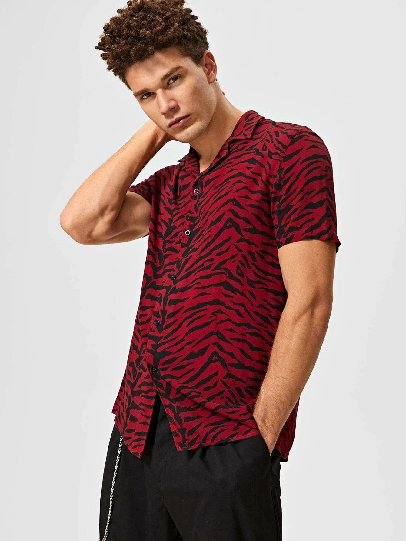 Men Notched Collar Tiger Striped Shirt