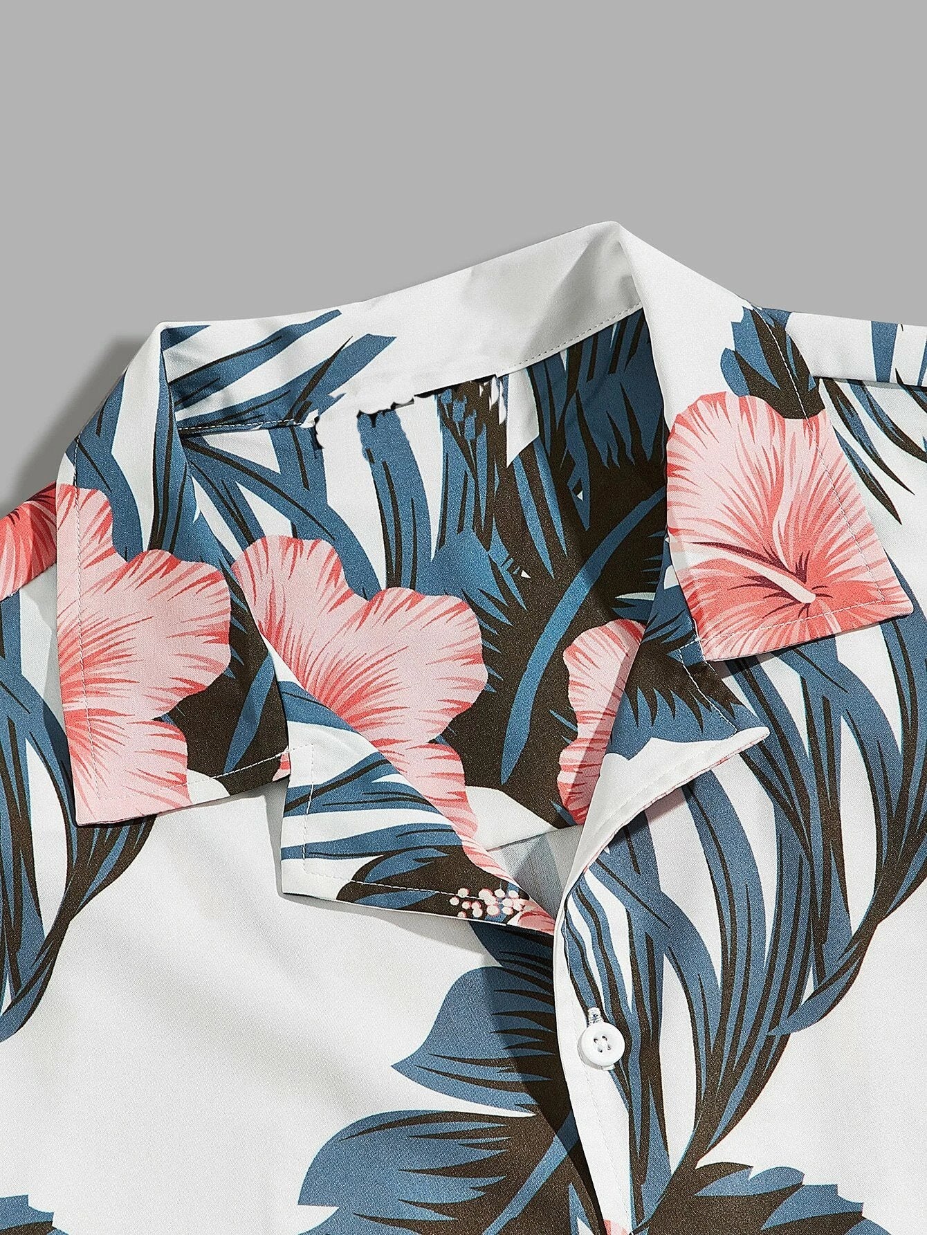 Men Notched Collar Tropical Print Shirt