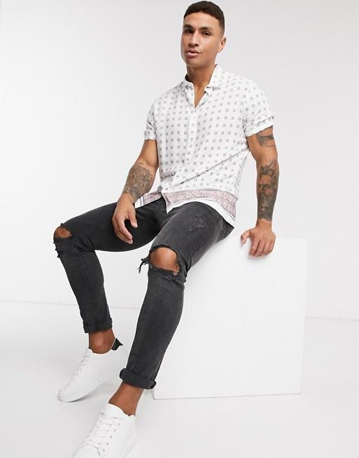 Regular Fit Shirt In Geo Print