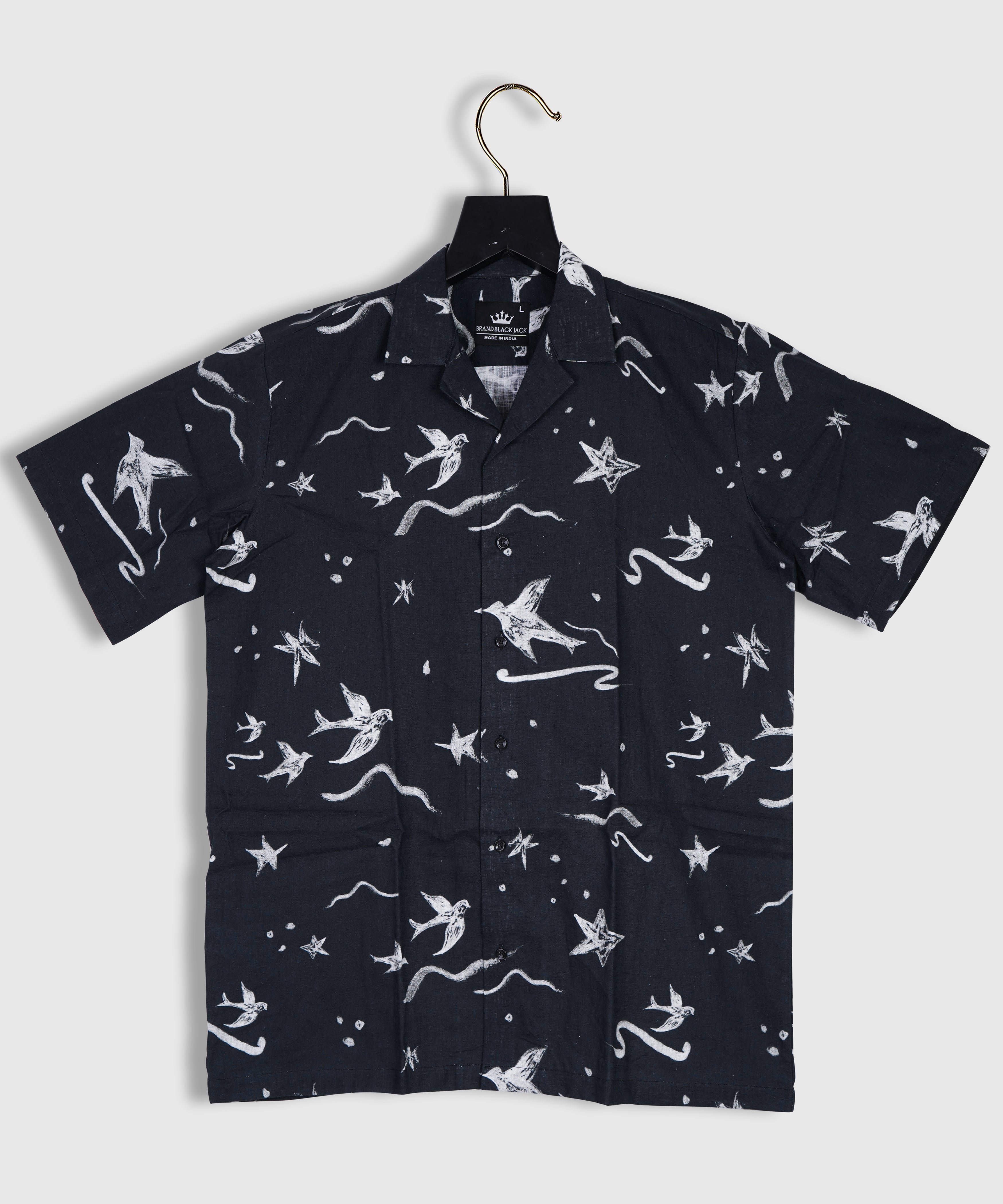 Black Bird Star Printed Linen Shirt By Brand Black jack