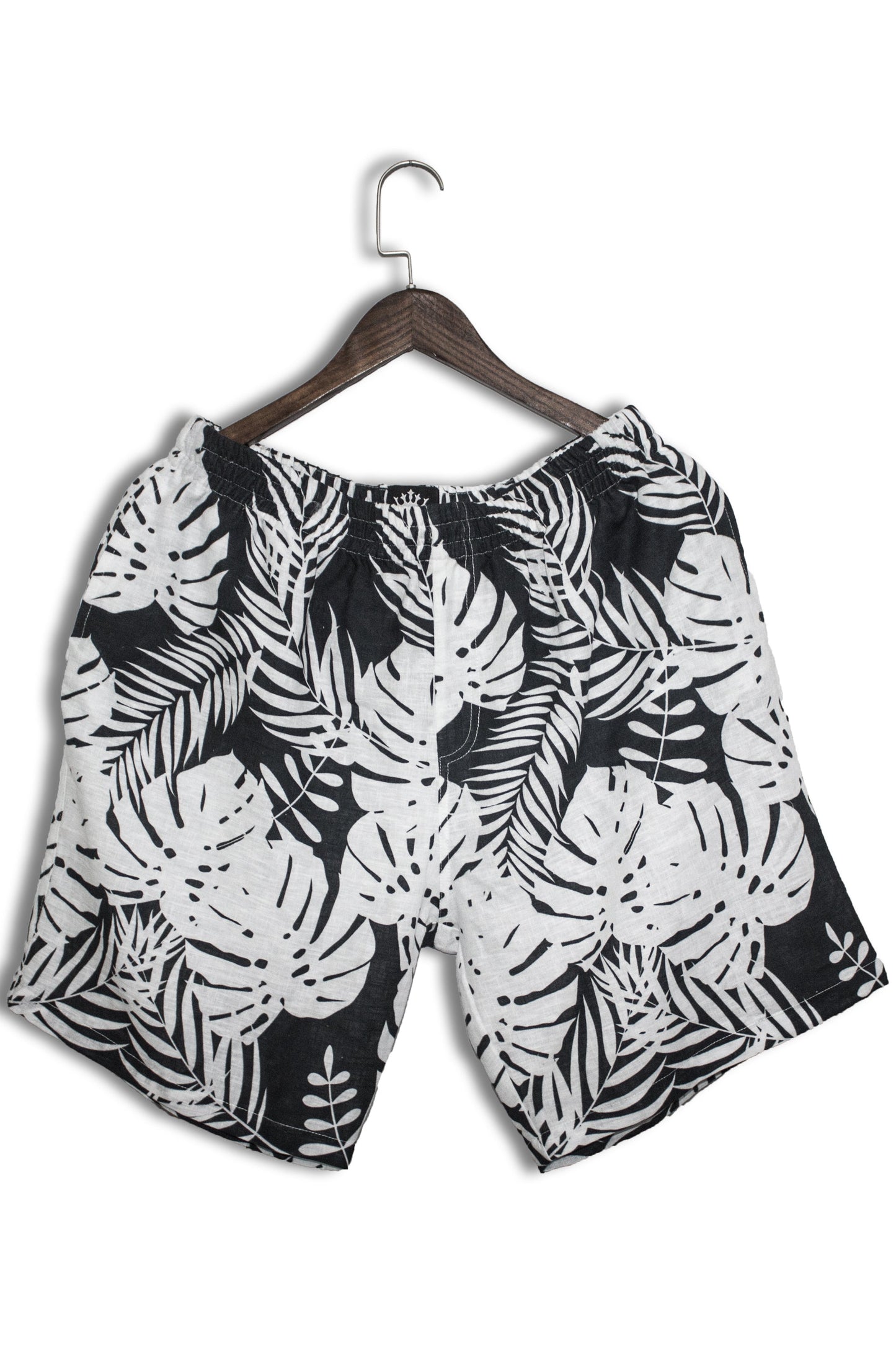 Linen Black And White Beutiful leaf Pattern For Men Shorts By Brand Black jack