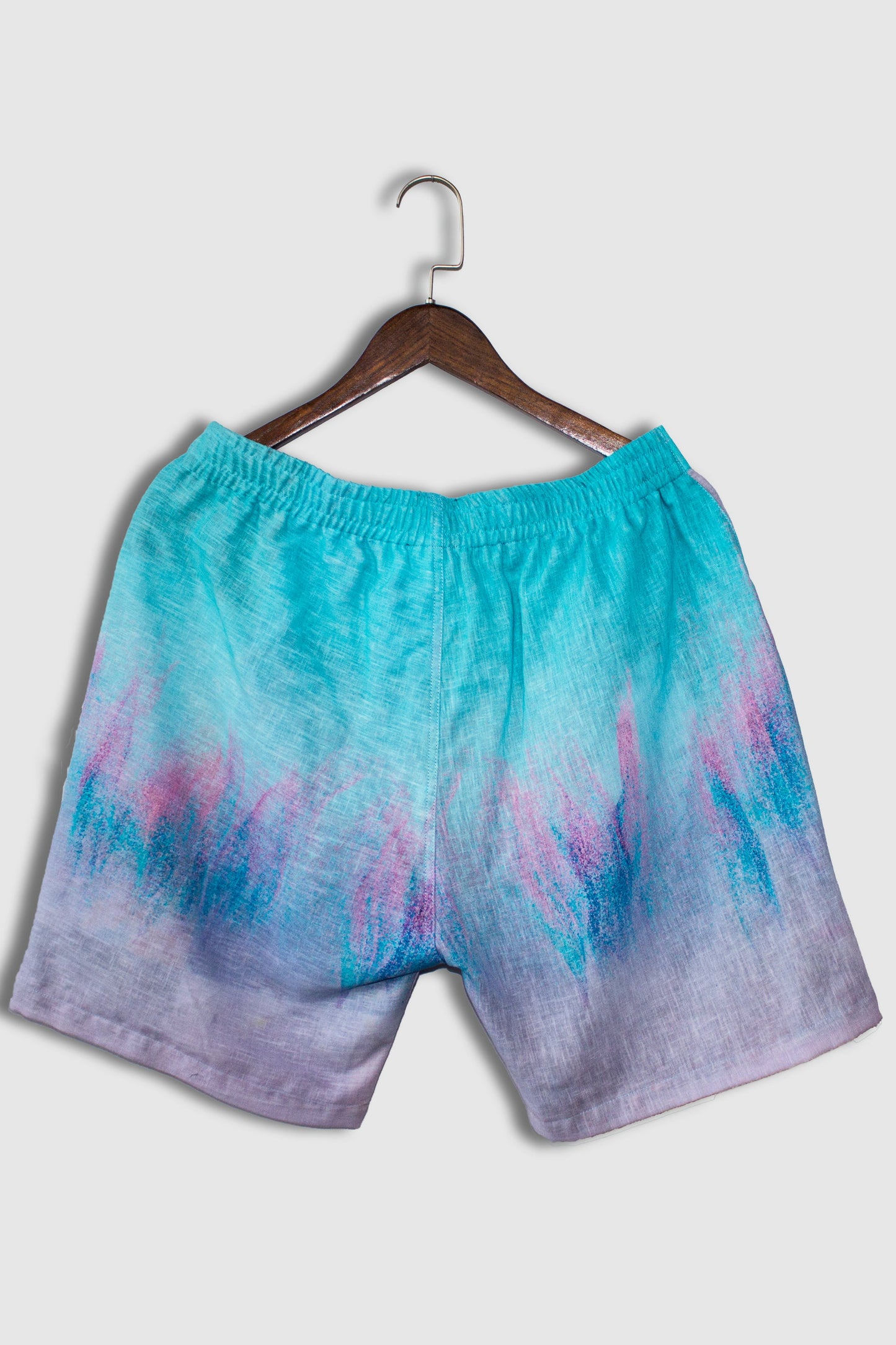 Linen Tie Dye Beutifull Wave Print Form Shorts By Brand Black jack