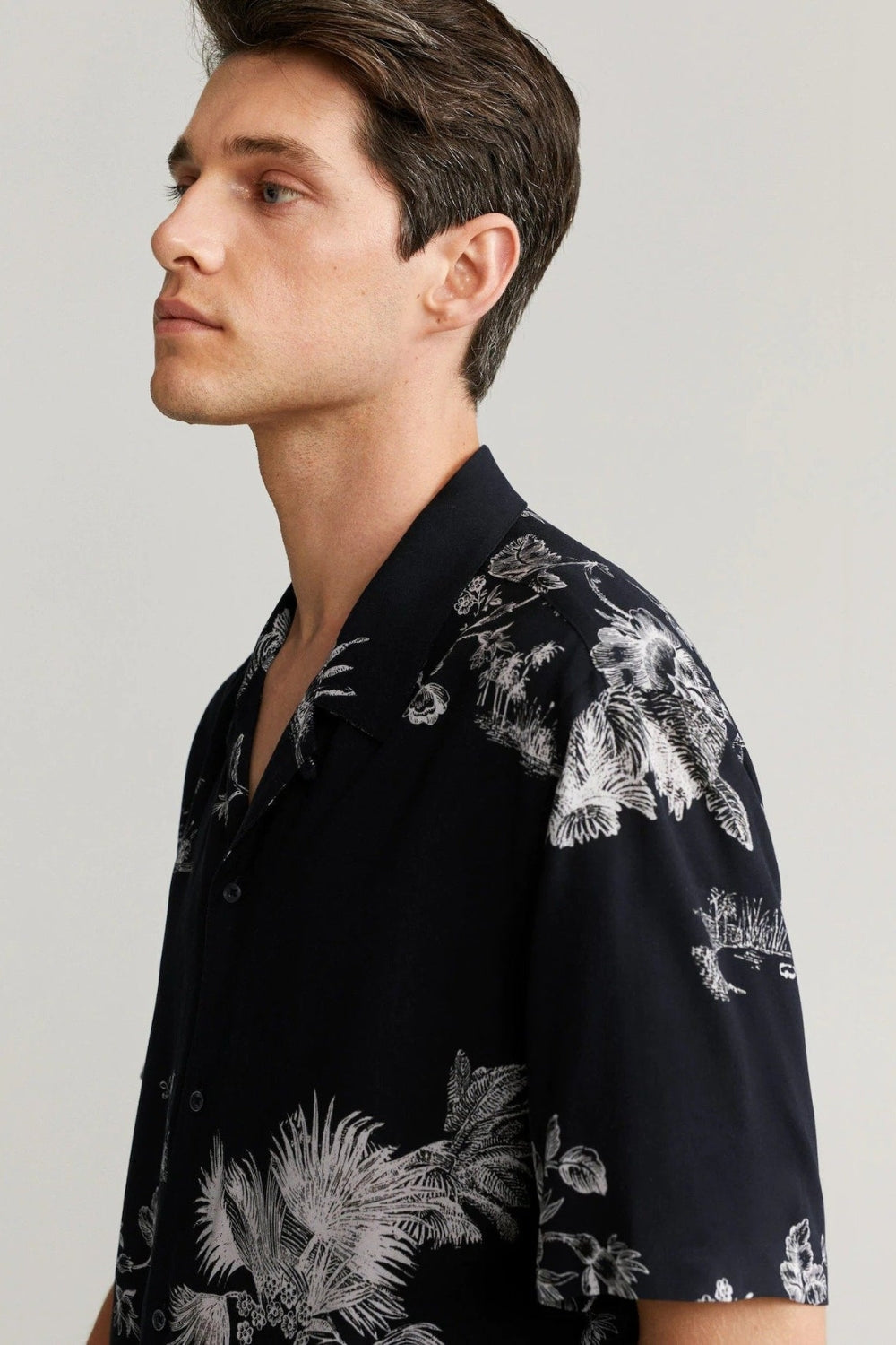 Mens Premium Cotton Hawaiian Flowy Shirt By Brand Black Jack